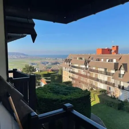 Appartement Vue Mer Et Espaces Verts Proche Deauville Traveller Awards 2025 Blonville-sur-Mer Exterior foto